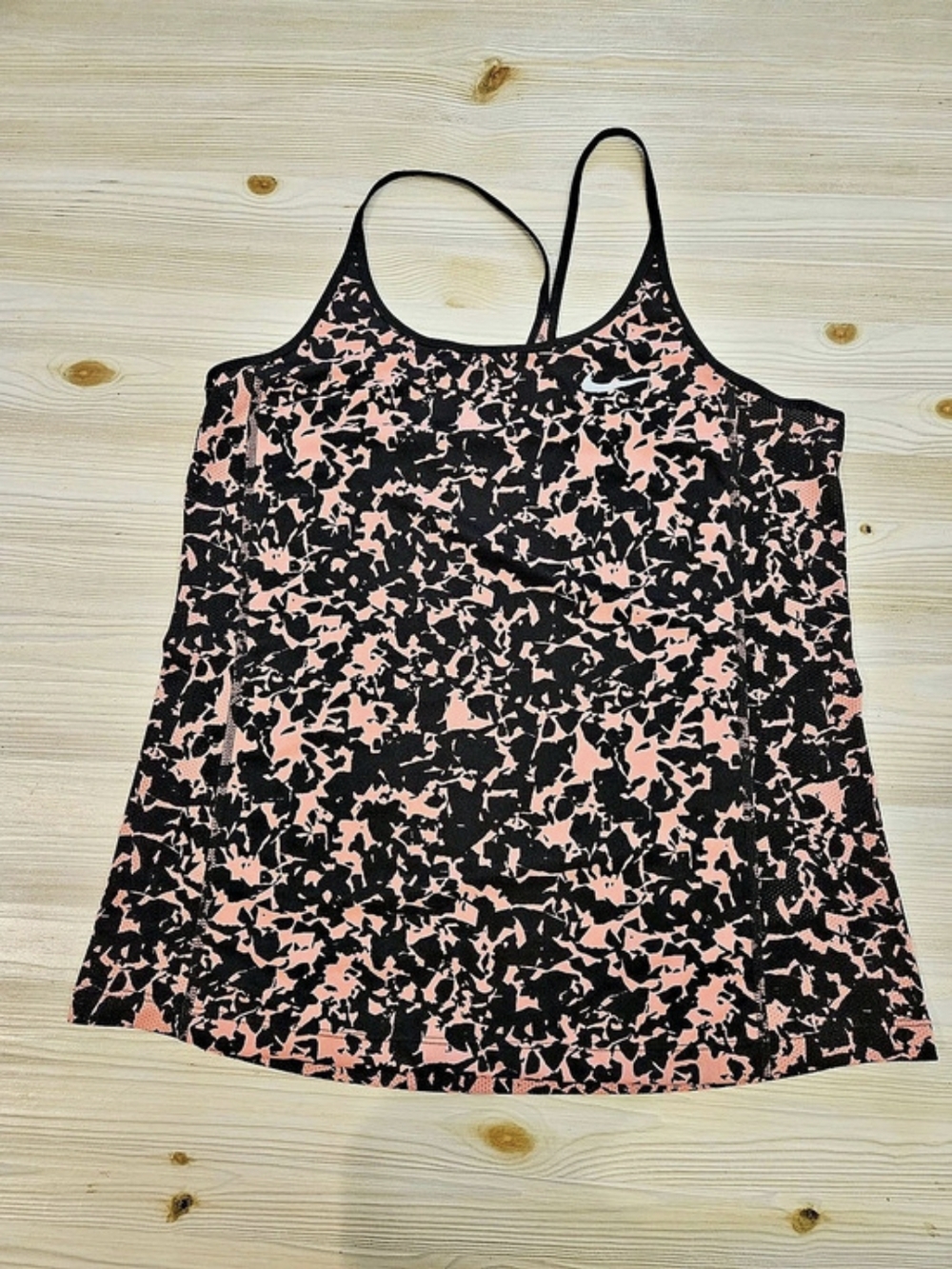 Nike Dri-FIT tank top Abstract Athletic Tank Top in Black & Pink Size Medium